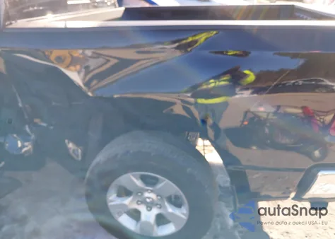 2023 Ram 1500 Big Horn 4X4 5'7 Box z USA, uszkodzony, nr VIN 1C6RRFFG6PN613653